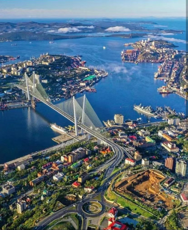 俄罗斯海参崴,建筑工月薪可以达到2万吗?