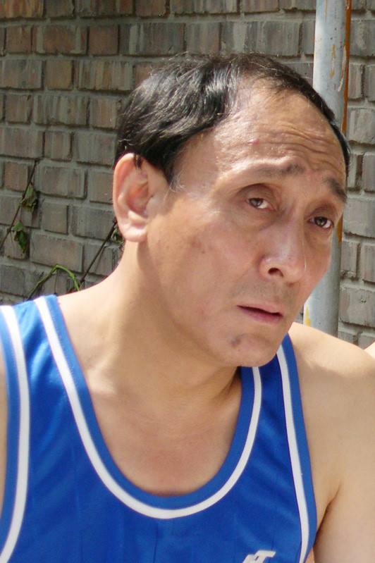 天津喜剧演员被困在三亚无法回老家遭网友冷嘲热讽后乐观回应