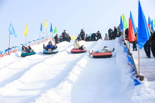 博州青少年乐享冰雪运动|越野滑雪场|滑冰|滑冰场|北京冬奥会|滑雪
