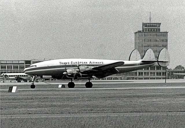 二战最漂亮的军用运输机之一洛克希德c69星座