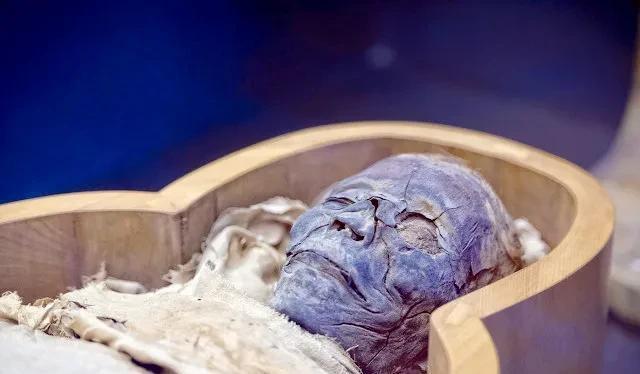 气势辉煌的金字塔是如何建成的古代埃及是如何制作木乃伊的呢