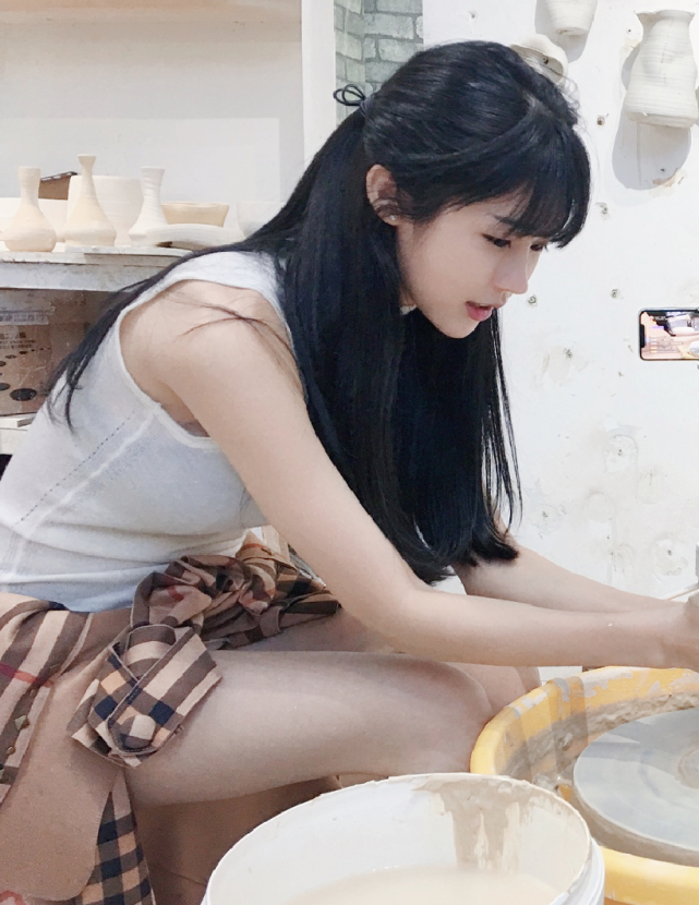 说好的年后见一晃近两年,斗鱼米儿不直播,粉丝留言给个准信儿