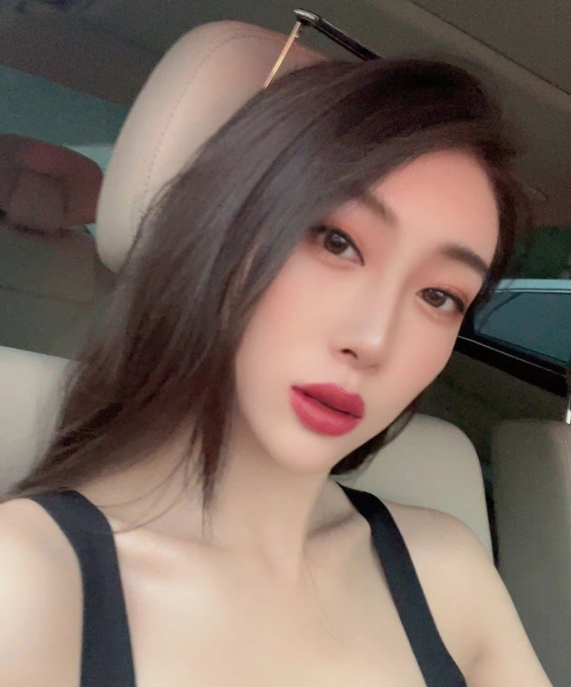 因名字相似被传与张继科有"交往",演员黄蕊深夜发文辟谣澄清,遭网友