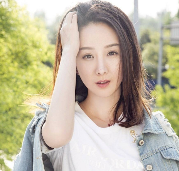 王阳小时候在体校打过9年的乒乓球,是哈尔滨市队的队员,高中毕业时