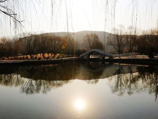 陕西榆林景点推荐杏花滩公园低音号免费语音导游