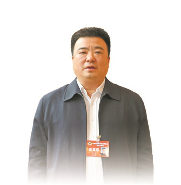 让市政协委员,上海合作组织国家多功能经贸平台总干事胡开强难掩激动