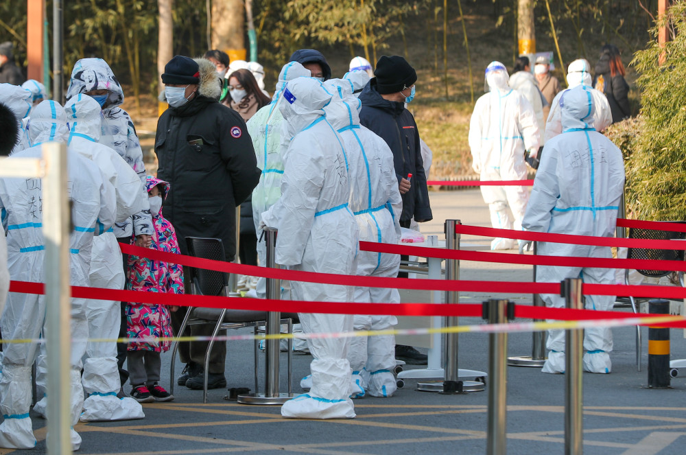仅5天时间，北京累计出现9例本土感染病例，涉及德尔塔和奥密克戎变异株，疫情形势严峻。
