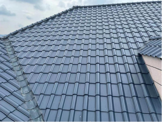 别墅琉璃瓦屋顶如何施工