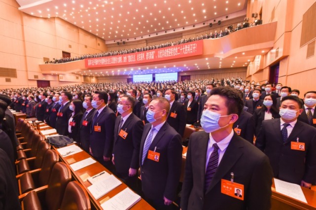 2022年1月20日上午,湖北省第十三届人大七次会议开幕大会现场.