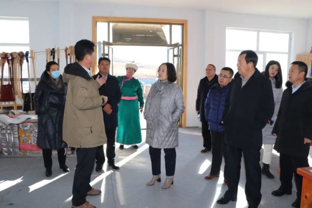 【头条】市委常委,宣传部长岳艳美一行调研察右后旗宣传思想文化工作