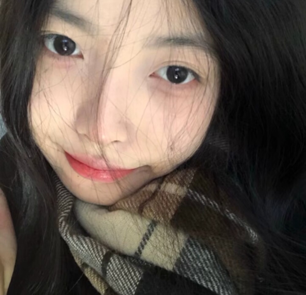 风格女头情绪化文案