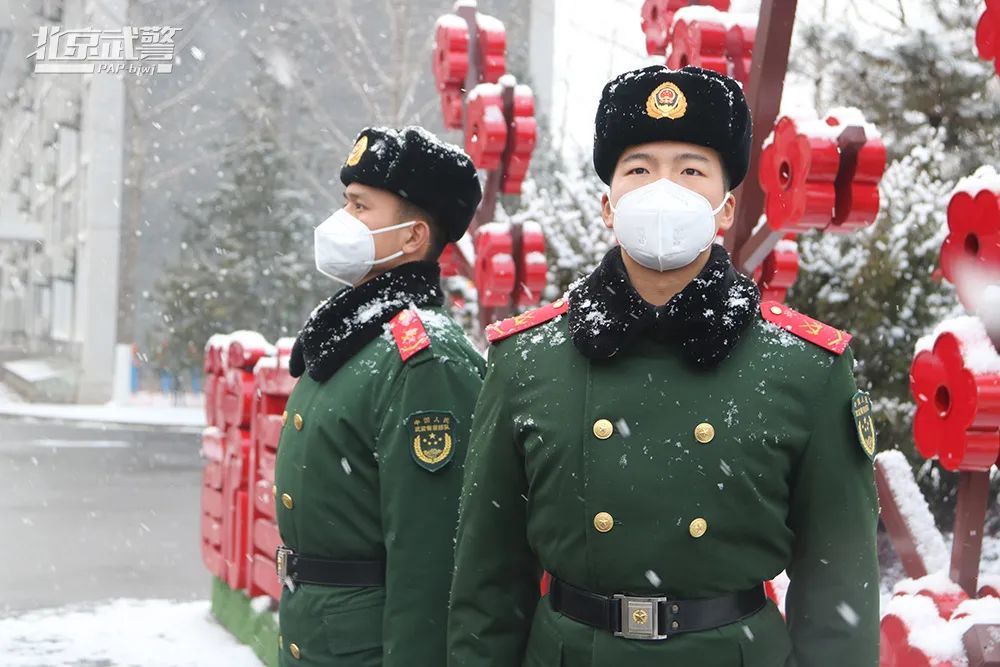 雪中冬奥情一起向未来北京武警守护在您身边