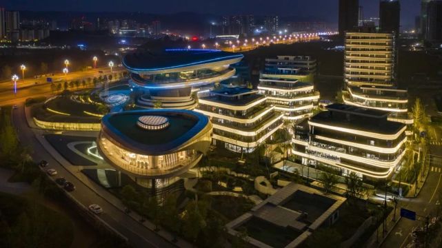 厉害了我的城眉山加州智慧城连续斩获两项省级荣誉