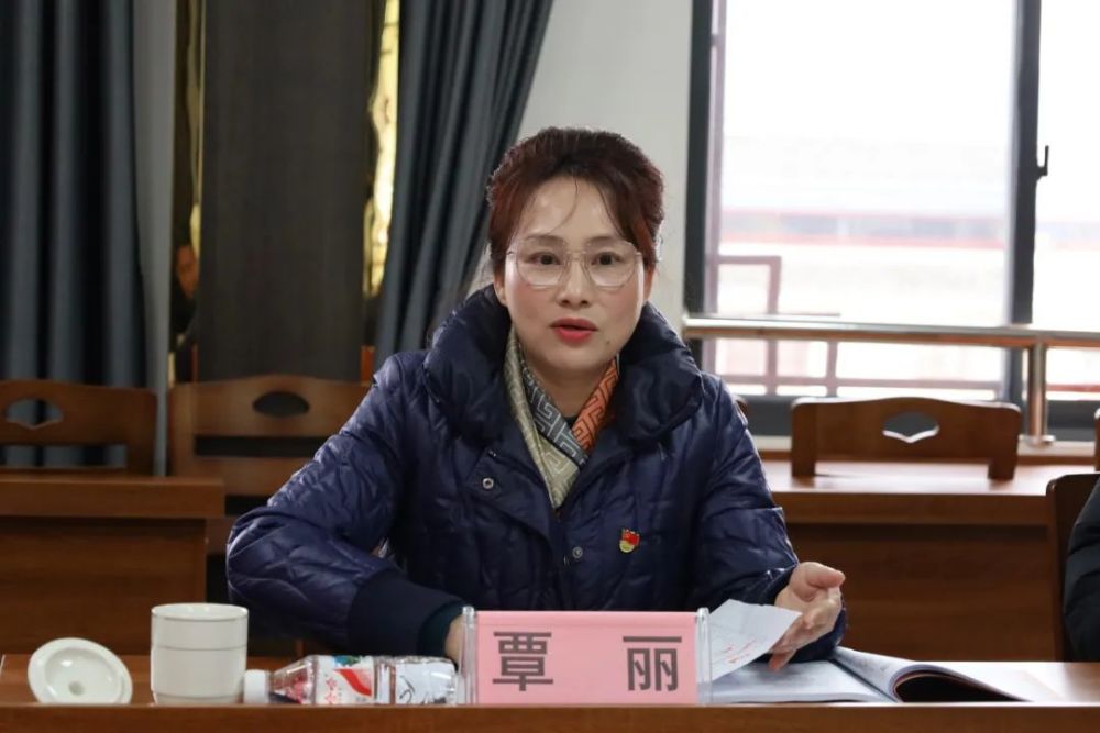 普益乡召开科级领导班子党史学习教育专题民主生活会