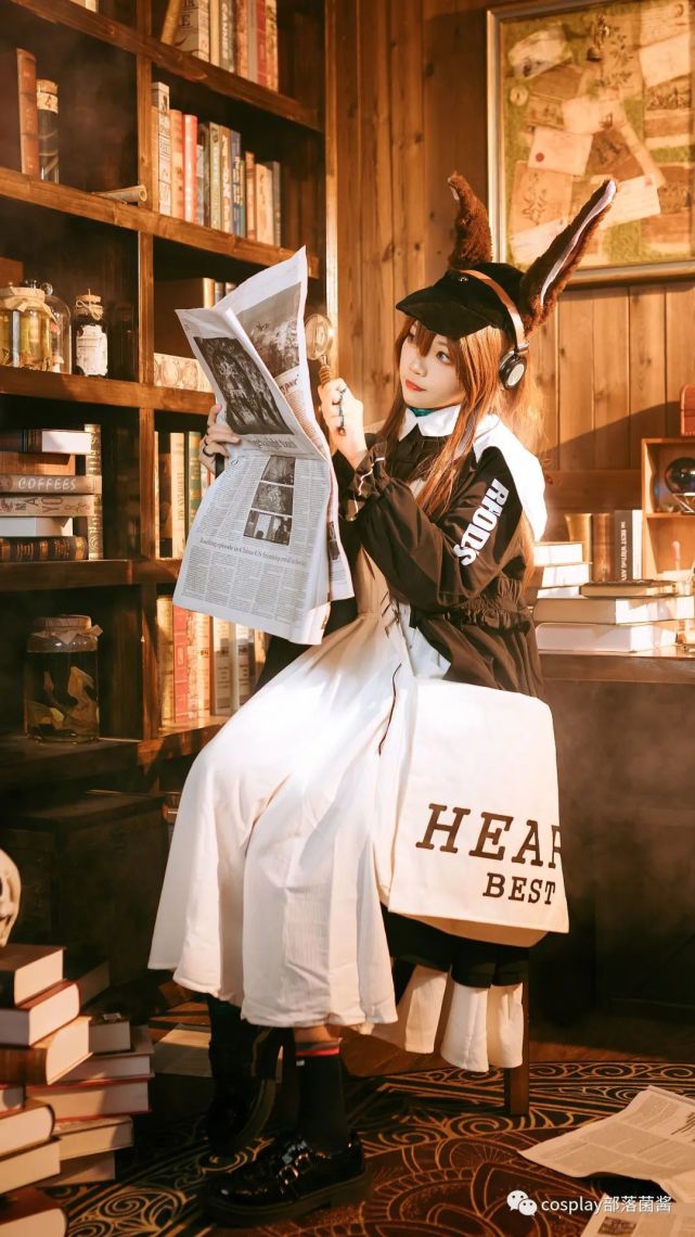 cosplay:明日方舟报童阿米娅cos正片@硫酒