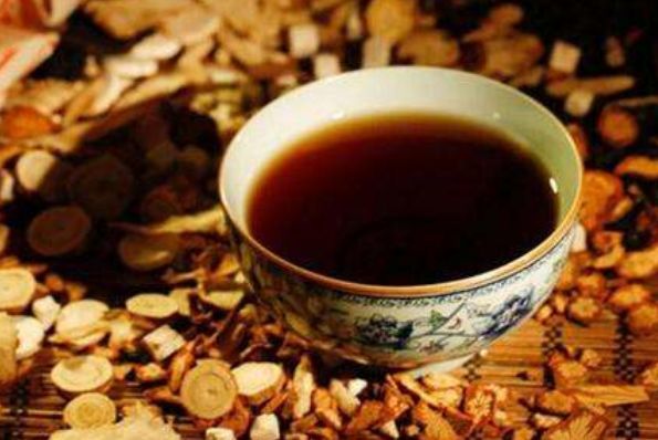 喝中药有门道中药汤剂怎么喝才最有效