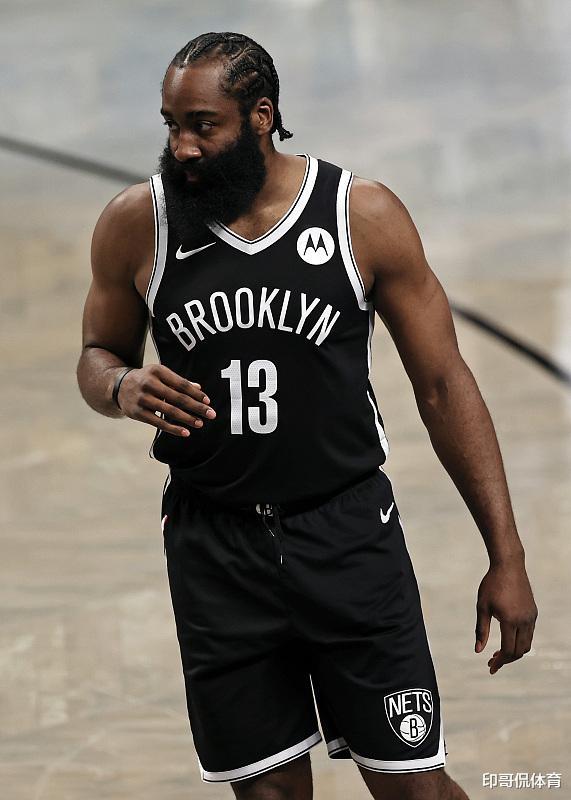 布鲁克林篮网:在哈登出现离队传闻之后,网队是否应该考虑交易詹姆斯