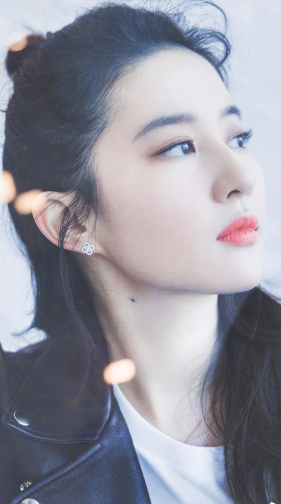 p图菜鸟刘亦菲自己本来就很美非要把脸拉长