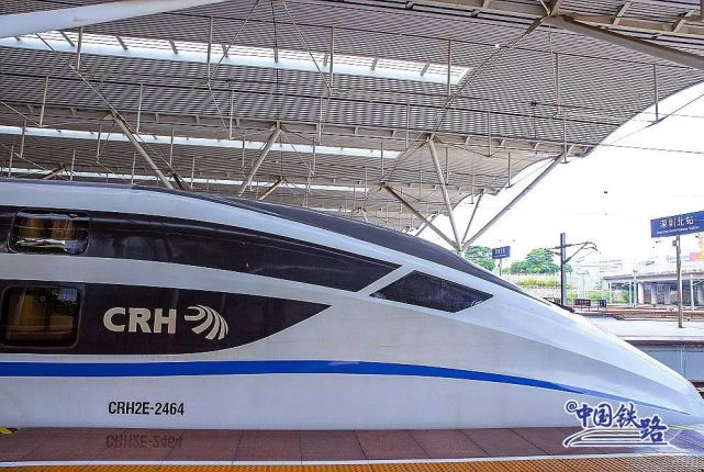 "双层"卧铺动车组春运首秀!网友:这是移动宾馆吧