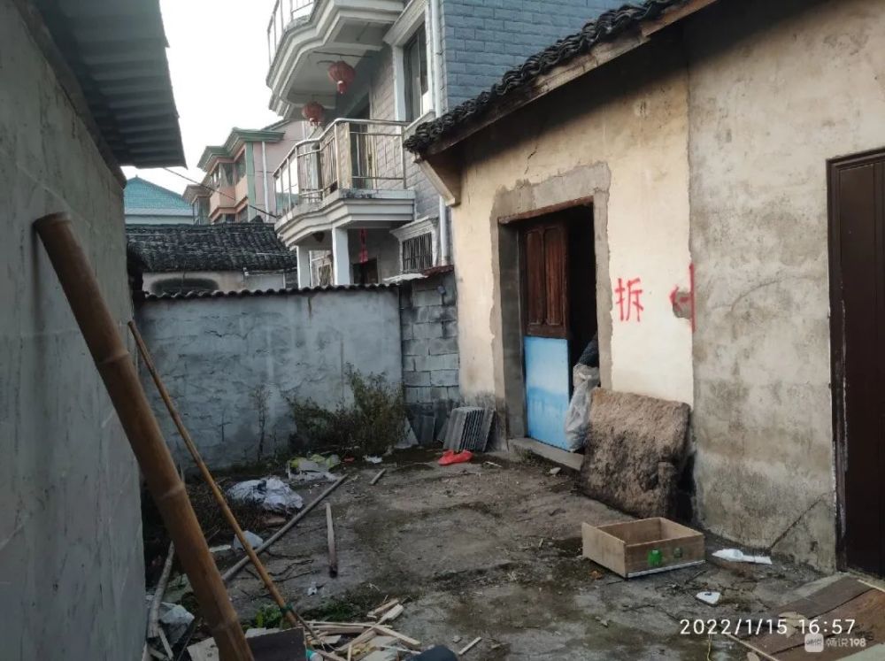 网友:再见了,皂李湖村!房子已被贴封条,老一辈人都哭了_腾讯新闻