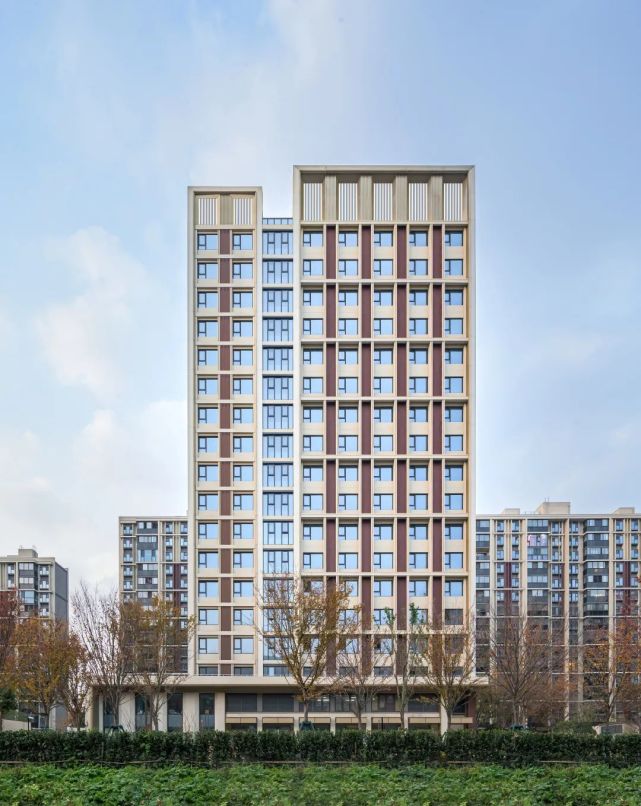 公建化立面:精细化住宅设计(tod开发模式)