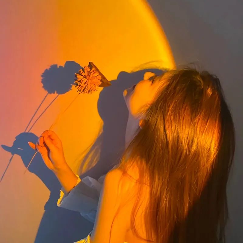 活在当下)serendipity(美好的事物总会不期而遇)amireux(友情以上