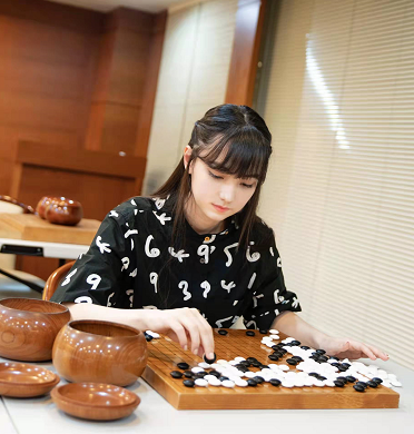 柯洁,唐韦星败走lg,春兰杯;朴廷桓击败申真谞捧得三星杯