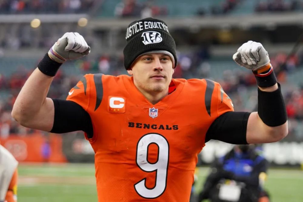 从鱼腩到超级碗,猛虎是如何用2年时间逆袭的?(下)_腾讯新闻