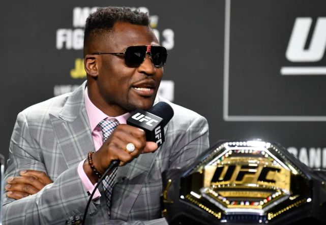 纳干诺预测比赛:冠军仍是冠军