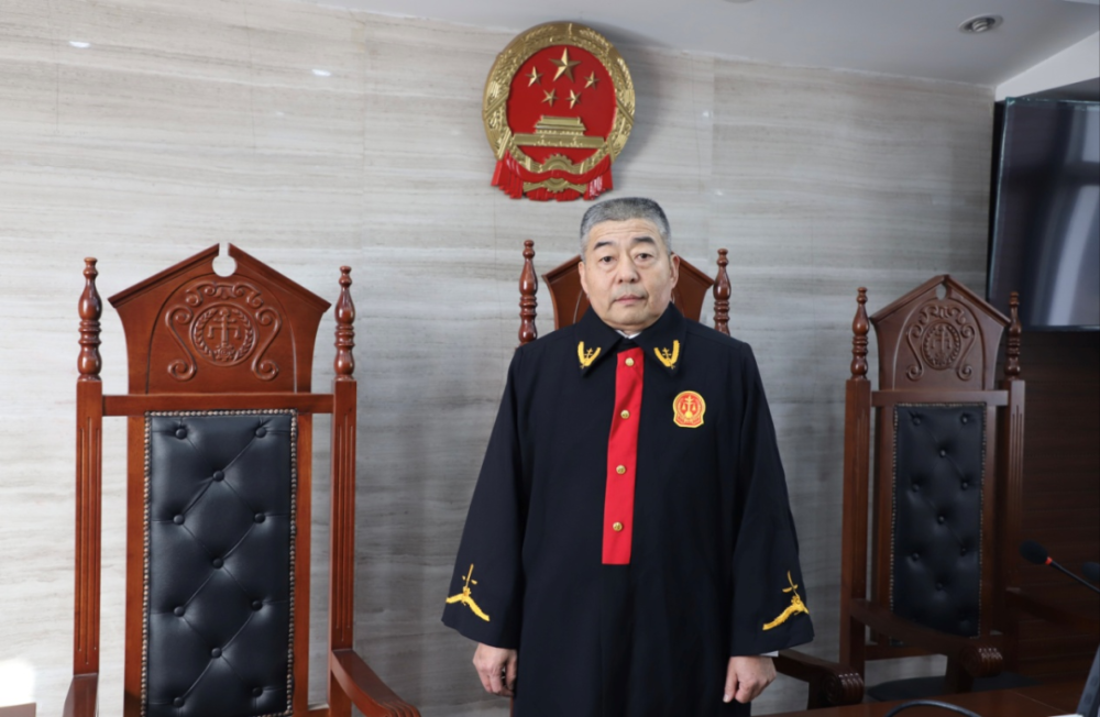 盛玉洁,山东省曲阜市人民法院民二庭四级法官助理.