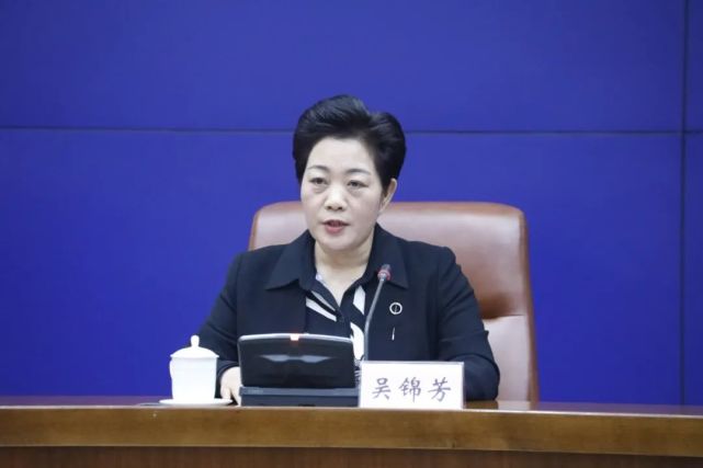 副局长秦立华发布人:中共济南市委宣传部新闻发布处处长王若峰主持人