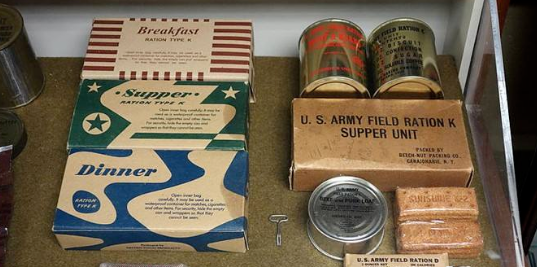 早在二战期间,美国军队已经形成了自己的伙食标准,被称为c口粮计划