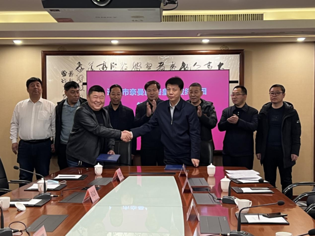 旗委书记王刚带队赴河北省秦皇岛市开展招商活动