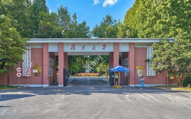 美国十大名校排行榜_美国眼中的中国十大名校,网友:后八个都要进黑名单了