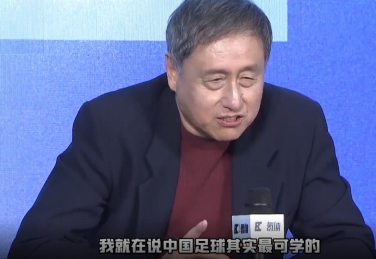 张路中国足球最可学的是意大利意大利人靠谋略踢球