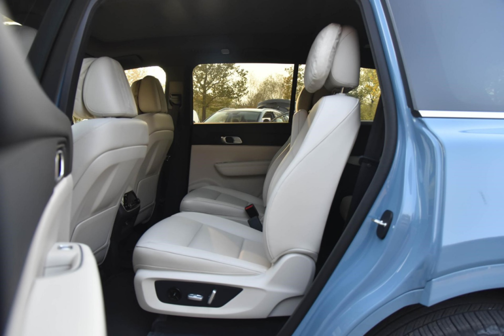 国产suv安全性能排行榜_不止沃尔沃,国产车也很安全,这些SUV配置高、动力好家用很推荐