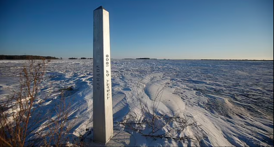 印度一家四口冻死在美加边境，-35℃偷渡，尸体距美国仅10米怎样办英语培训班