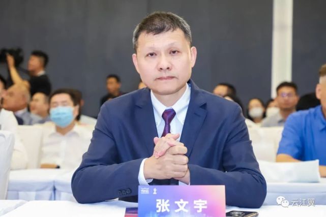 张文宏张文宇这对兄弟又怼上了:流水要争先?流水不争先?