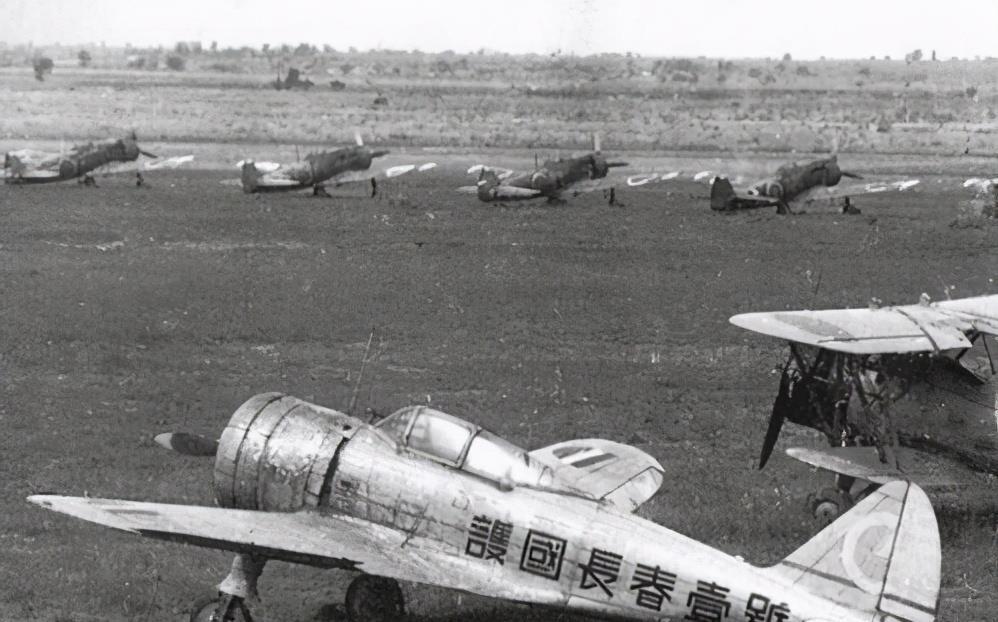 相比于其他兵种,志愿军空军无论是技术门槛,训练标准还是装备成本,都