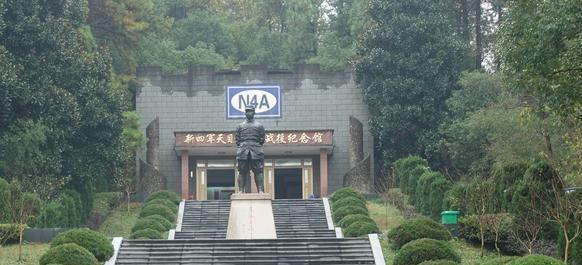 5月,顾祝同,上官云相14个师6万多人围攻天目山,粟裕诱敌深入大踏步