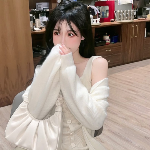 超温柔的白色系女生头像