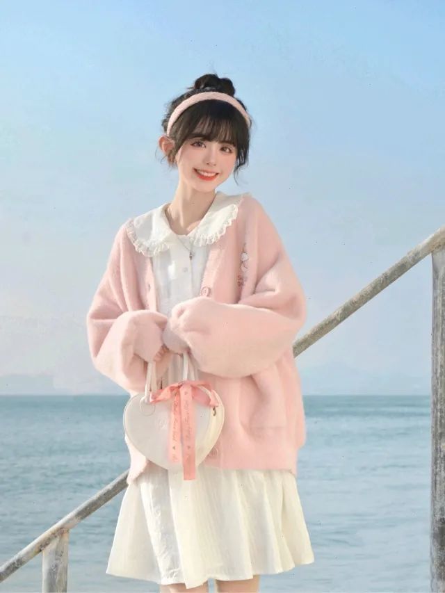 风轻轻吹过粉白搭配永远不会让人失望