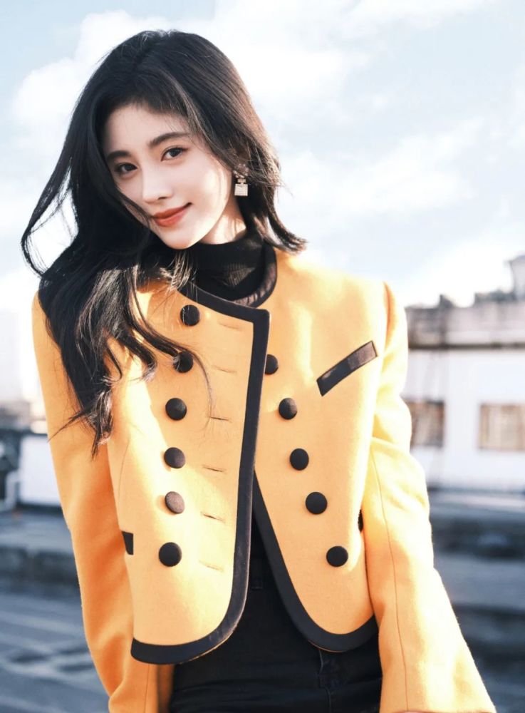 【无水印明星壁纸】鞠婧祎头像壁纸09_腾讯新闻