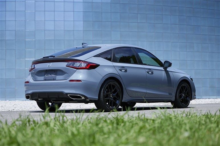 本田思域hatchback版曝光!大溜背设计,手排挡加持,或售12万_腾讯新闻