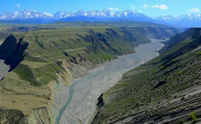 在地壳运动中,为什么河流阶地一般都形成在地壳抬升过程中?