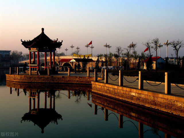 山东又一湖泊走红被誉为聊城小西湖门票免费比肩玄武湖