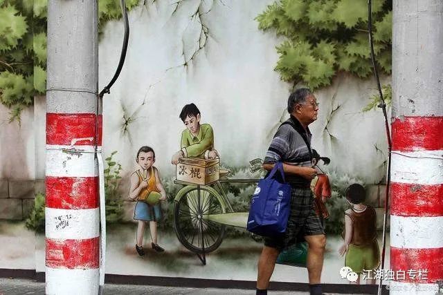 楚长亮只能找到从县长升任至县委书记的何诗标,面对如此大的赊账数额