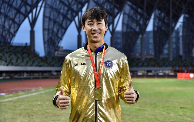 期待韩镕泽或成武汉三镇门将引援热门未来可跟耿晓峰竞争首发