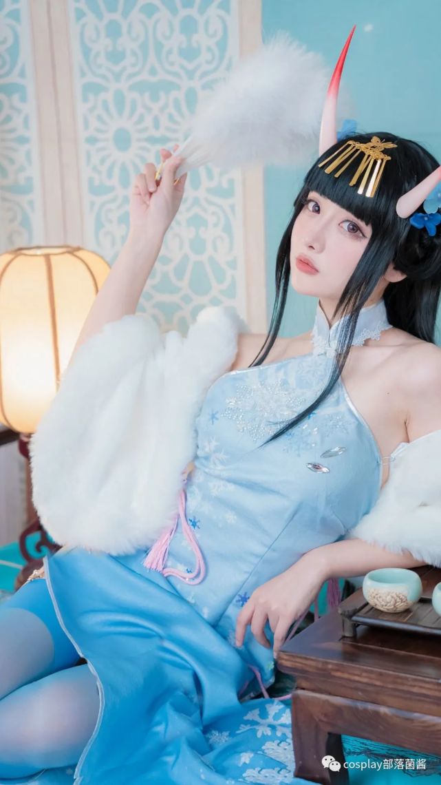 cos:碧藍航線旗袍能代冬雪沁香cos正片@紫氯氯