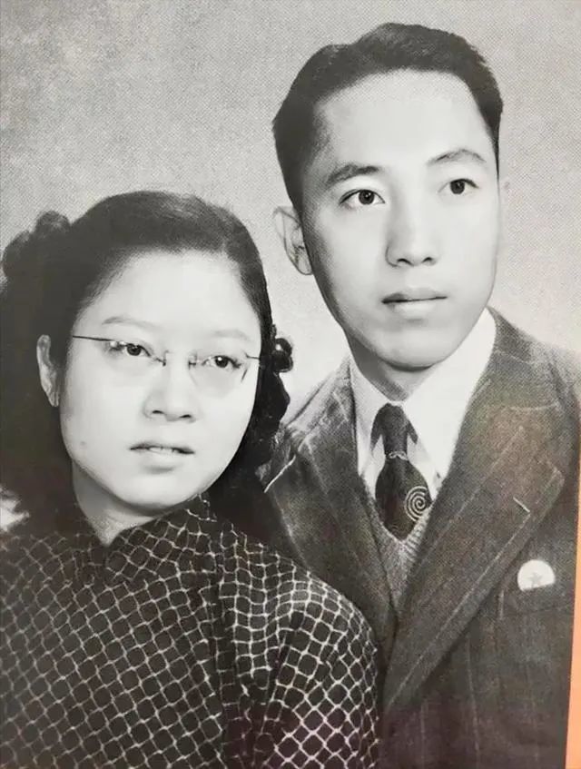 吴孟超的这次酒醉,也让这些年来看着他一步步走过艰难求学路的吴佩煜